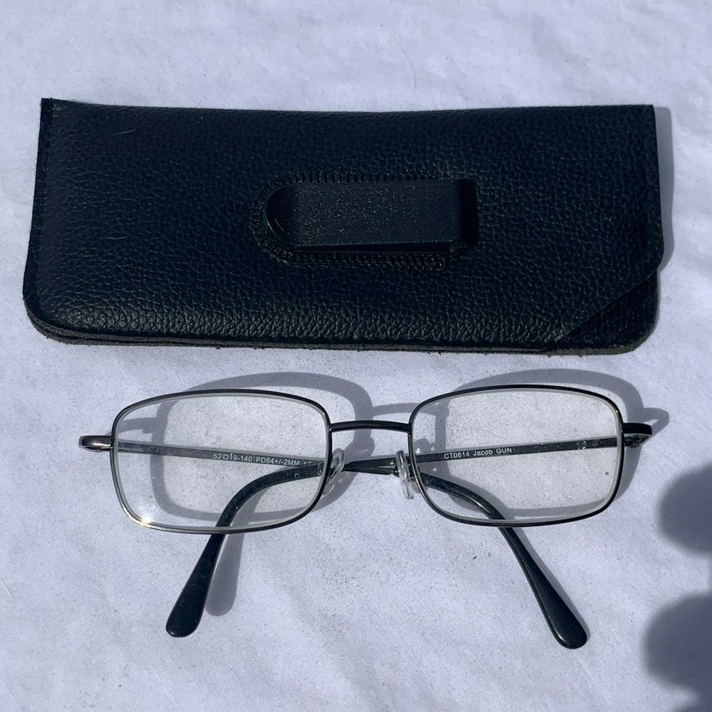 Foster Grant Jacob Gun Metal +2.00 Reading Glasses w/ Case